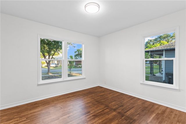 4105 Markins Dr, Corpus Christi, TX 78411