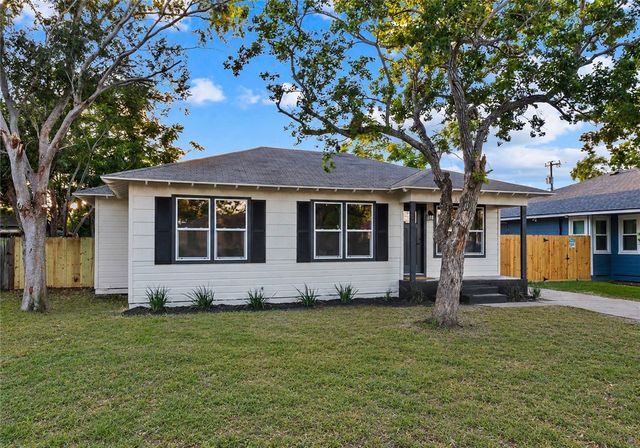 4105 Markins Dr, Corpus Christi, TX 78411