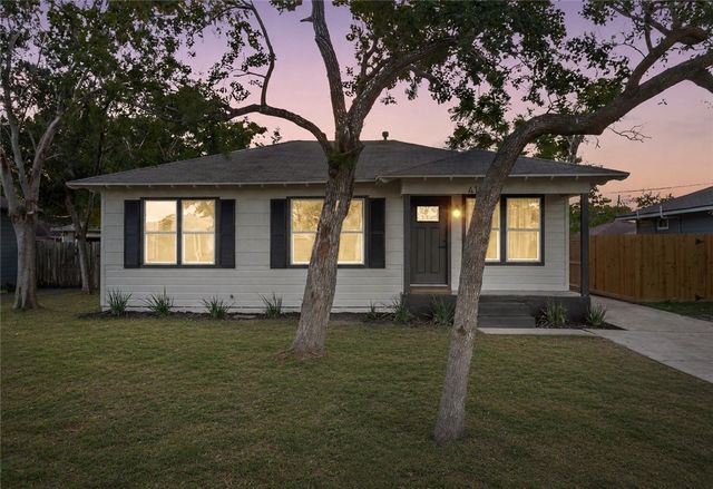 4105 Markins Dr, Corpus Christi, TX 78411
