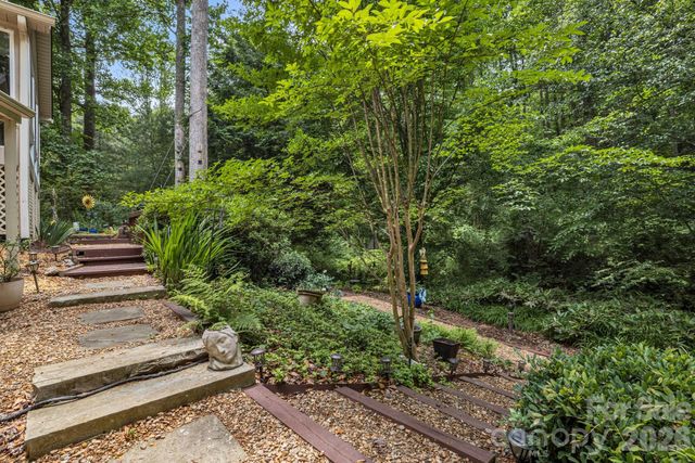9 Firestone Court, Etowah, NC 28729