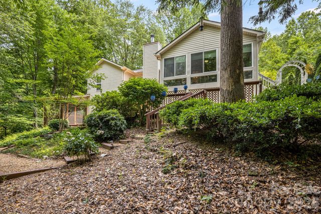 9 Firestone Court, Etowah, NC 28729