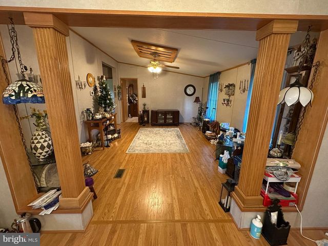 16841 LONGFELLOW CT, Hagerstown, MD 21740