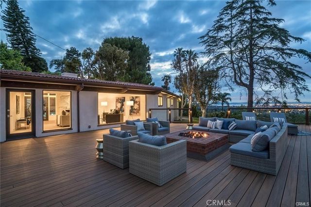 49 Headland Drive, Rancho Palos Verdes, CA 90275