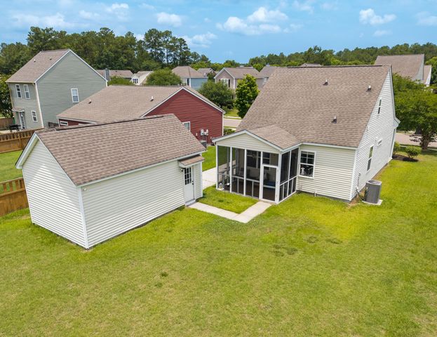 213 Killarney Trail, Moncks Corner, SC 29461
