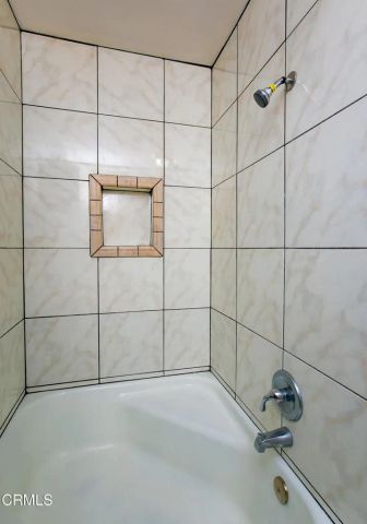 45027 Division Street, Lancaster, CA 93535