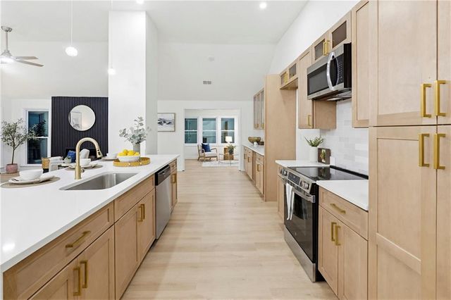 652 Trailwood Lane SW, Marietta, GA 30064