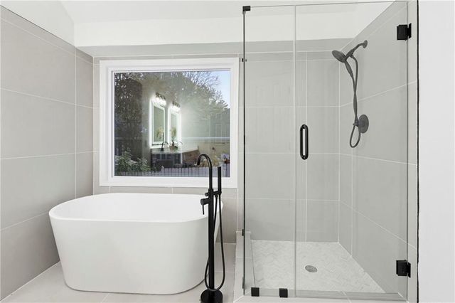 652 Trailwood Lane SW, Marietta, GA 30064