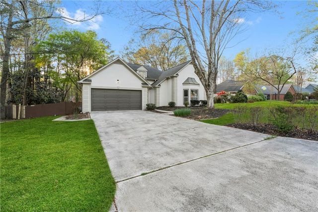 652 Trailwood Lane SW, Marietta, GA 30064