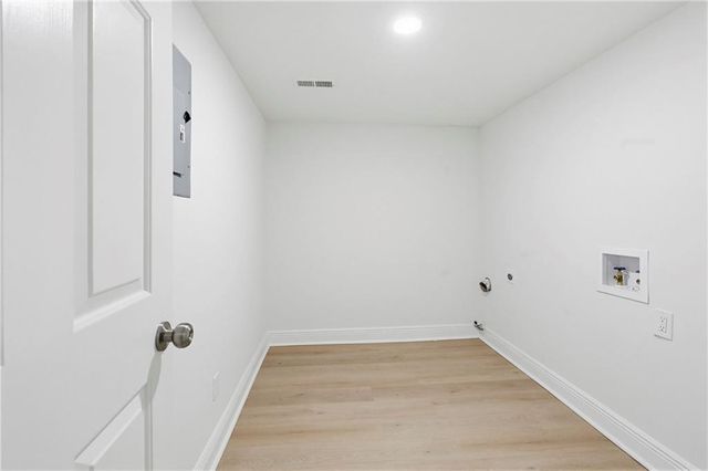 652 Trailwood Lane SW, Marietta, GA 30064