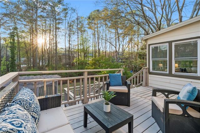 652 Trailwood Lane SW, Marietta, GA 30064