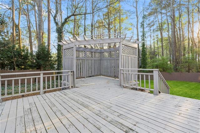 652 Trailwood Lane SW, Marietta, GA 30064