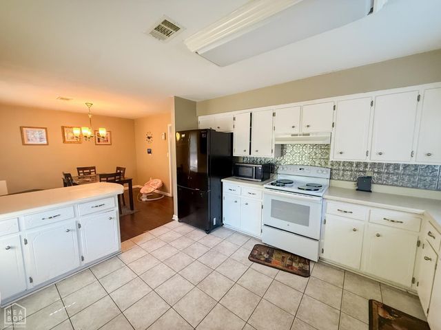 1617 W Washington, Jonesboro, AR 72401