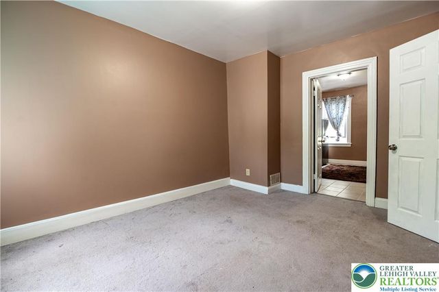 1013 Spruce Street, Easton, PA 18042