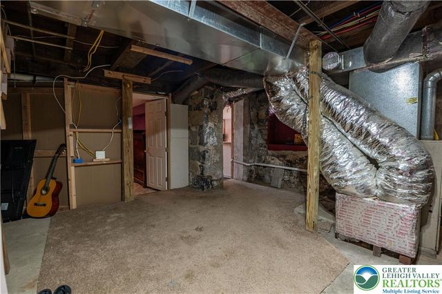 1013 Spruce Street, Easton, PA 18042