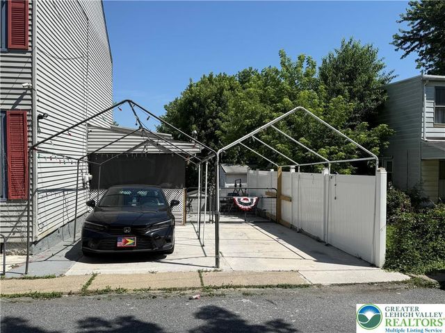1013 Spruce Street, Easton, PA 18042