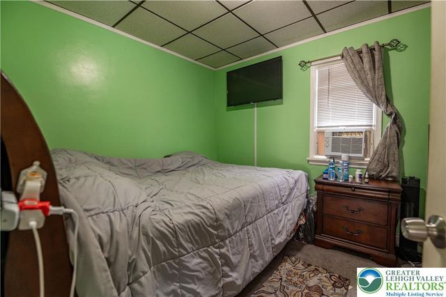 1013 Spruce Street, Easton, PA 18042