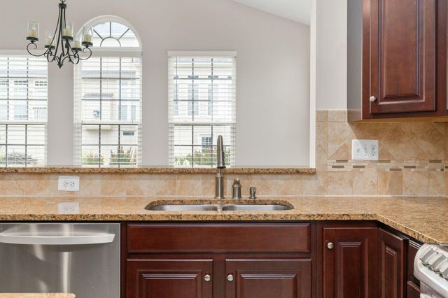 9417 RESERVOIR RD, Fredericksburg, VA 22407