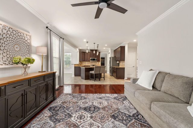 9417 RESERVOIR RD, Fredericksburg, VA 22407