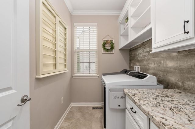 9417 RESERVOIR RD, Fredericksburg, VA 22407