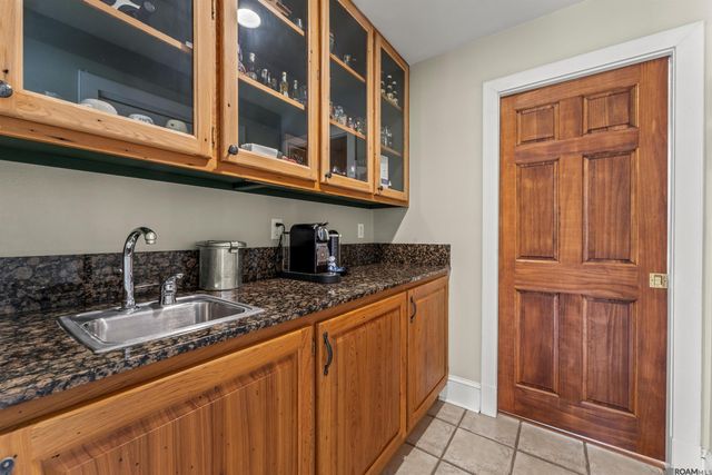 10426 Old Field Rd, St Francisville, LA 70775