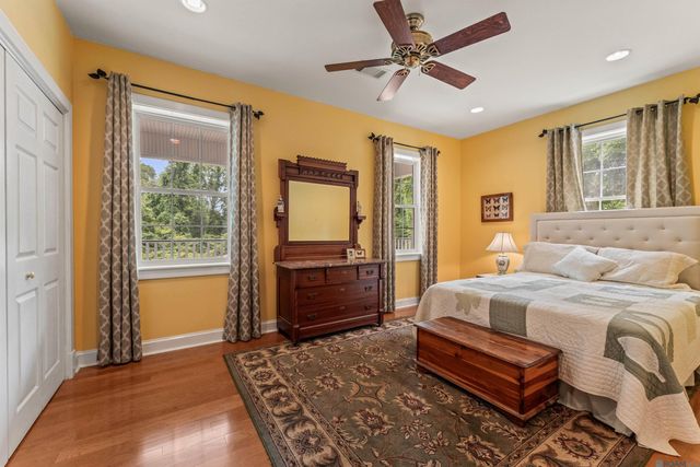 10426 Old Field Rd, St Francisville, LA 70775