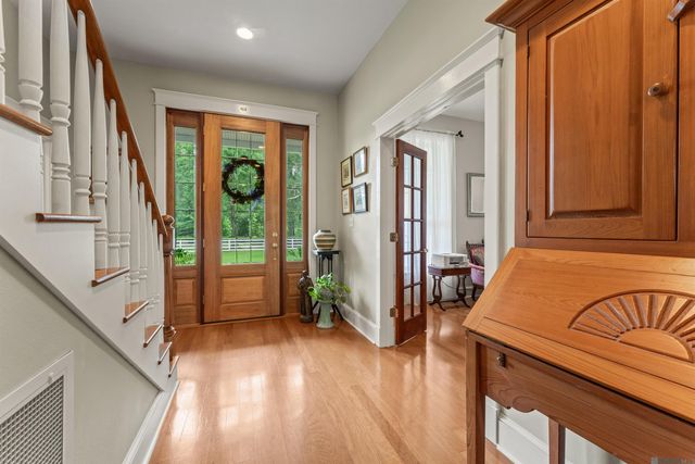 10426 Old Field Rd, St Francisville, LA 70775