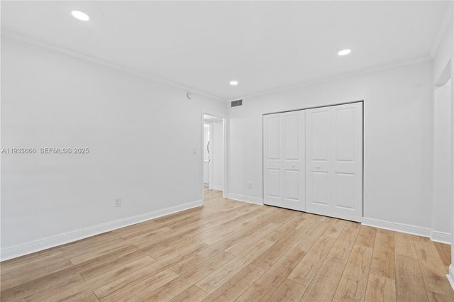 15518 Braemar Ct, Miami Lakes, FL 33014