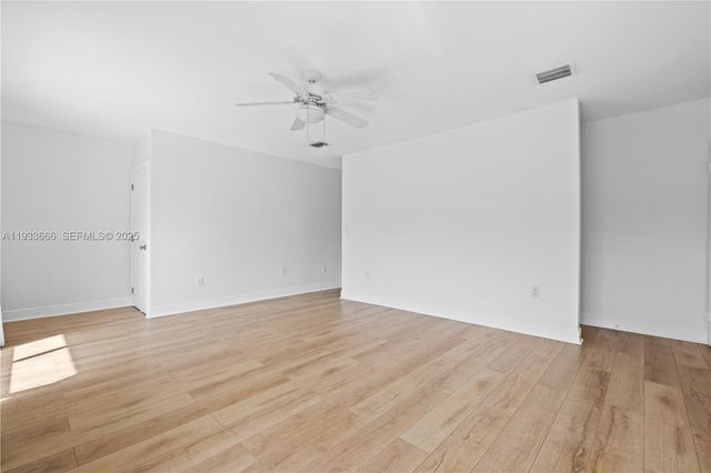 15518 Braemar Ct, Miami Lakes, FL 33014