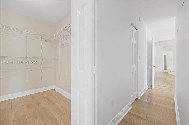 15518 Braemar Ct, Miami Lakes, FL 33014