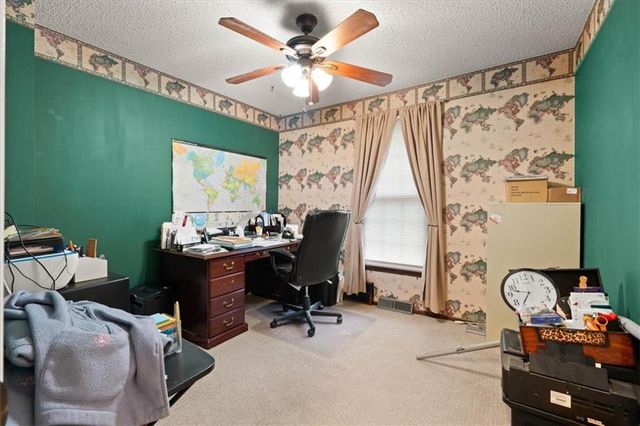 301 SE Alice Street, Blue Springs, MO 64014