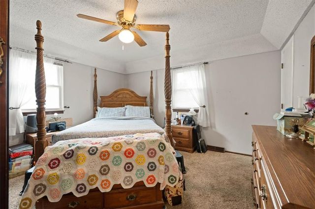 301 SE Alice Street, Blue Springs, MO 64014