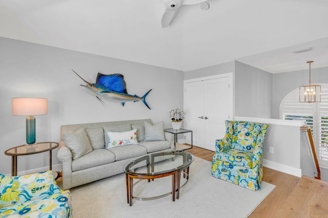 948 Gulf Drive, Summerland Key, FL 33042