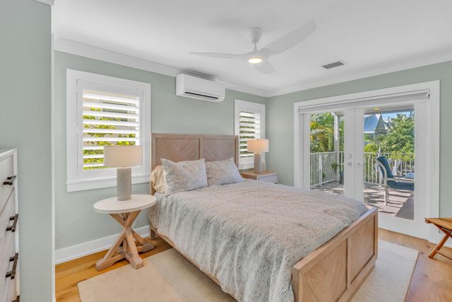 948 Gulf Drive, Summerland Key, FL 33042