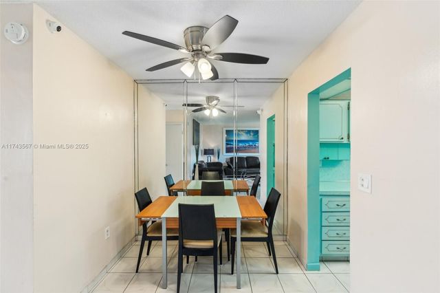 17090 NE 14th Ave 205, Miami, FL 33162