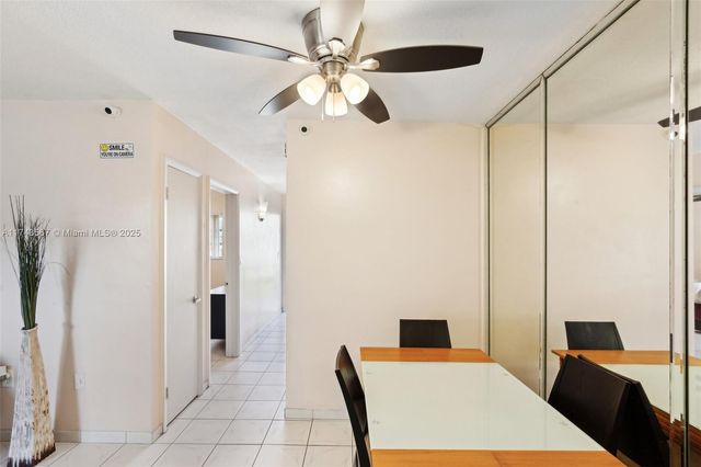 17090 NE 14th Ave 205, Miami, FL 33162