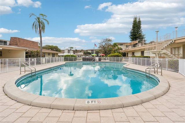 17090 NE 14th Ave 205, Miami, FL 33162