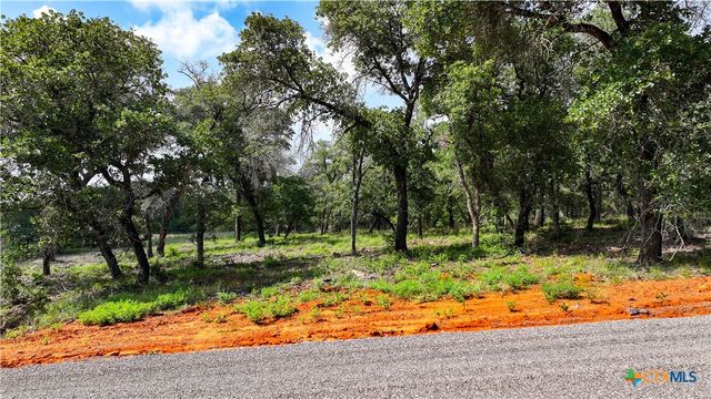 Tract 17 Sandstone Ln, Seguin, TX 78155
