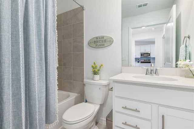 17445 OPAL SAND DRIVE 207, Venice, FL 34293