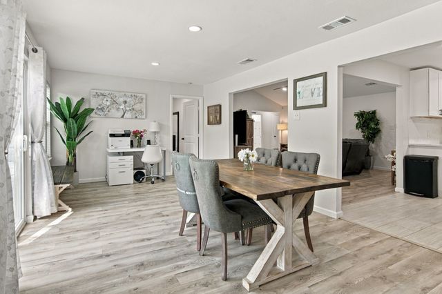 6401 Simmons Road, North Richland Hills, TX 76182