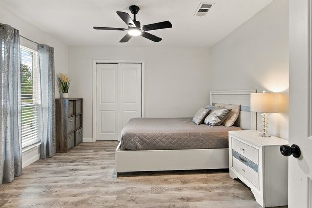 6401 Simmons Road, North Richland Hills, TX 76182