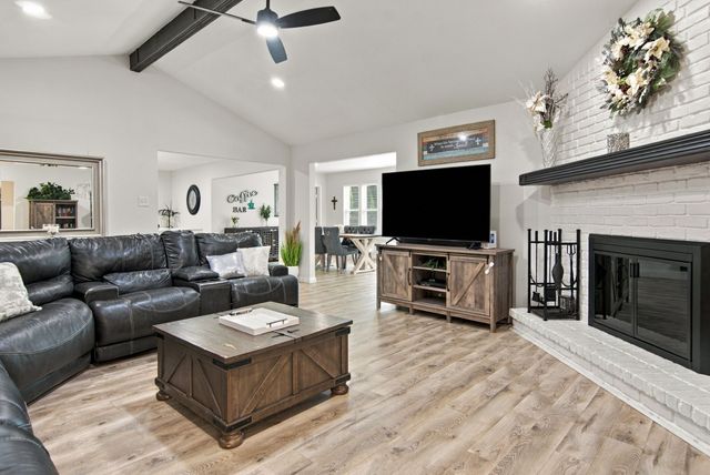 6401 Simmons Road, North Richland Hills, TX 76182