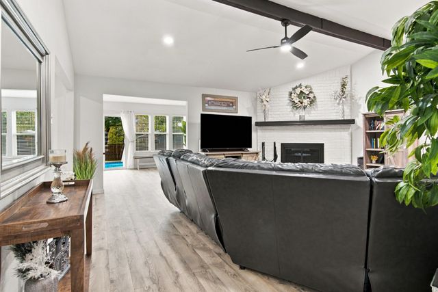 6401 Simmons Road, North Richland Hills, TX 76182
