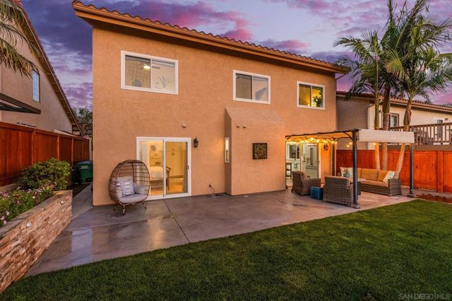 7053 Snapdragon Dr, Carlsbad, CA 92011