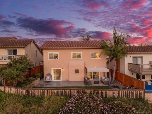 7053 Snapdragon Dr, Carlsbad, CA 92011