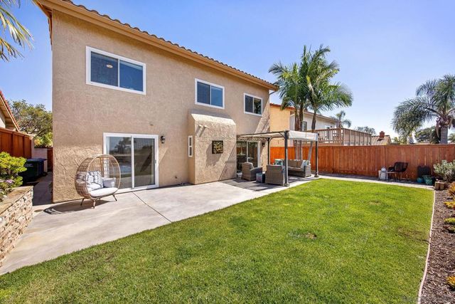 7053 Snapdragon Dr, Carlsbad, CA 92011