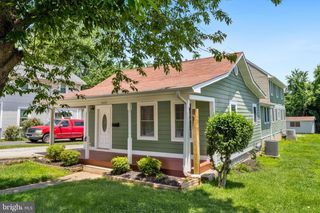 6442 HOLYOKE DR, Annandale, VA 22003