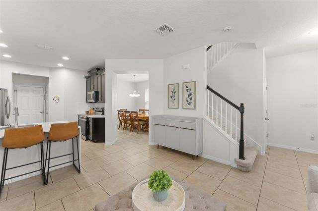 12121 SILVERLAKE PARK DRIVE, Windermere, FL 34786