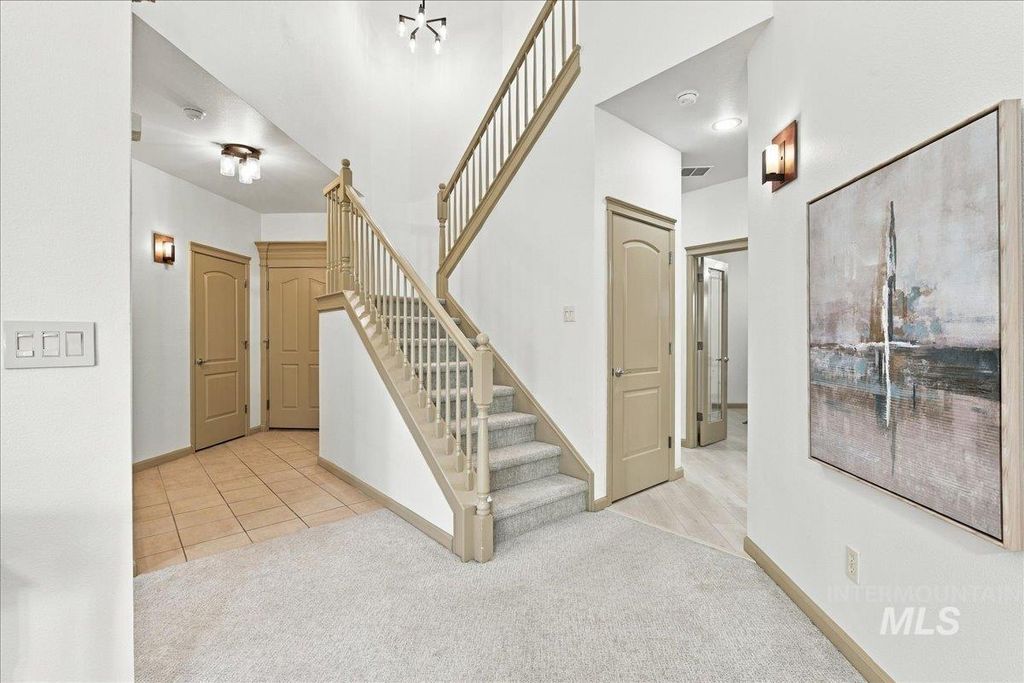 4355 W Nine Iron Ln, Meridian, ID 83646 photo 3