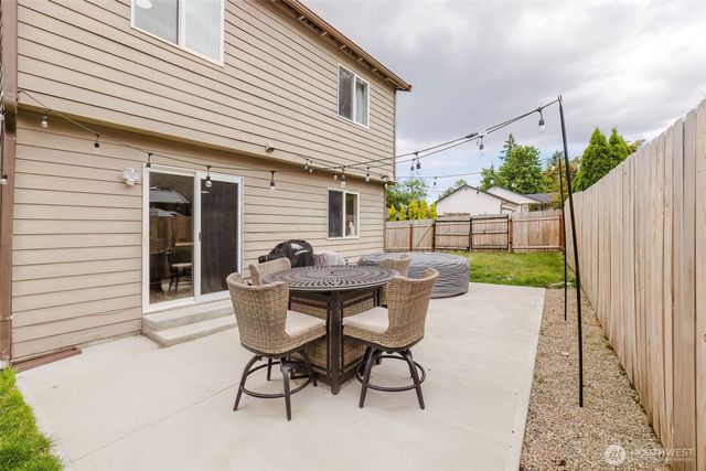 1969 Snowridge Avenue, Port Orchard, WA 98366