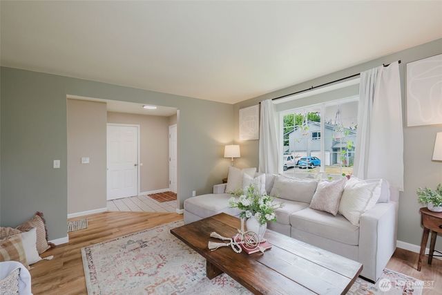 1969 Snowridge Avenue, Port Orchard, WA 98366